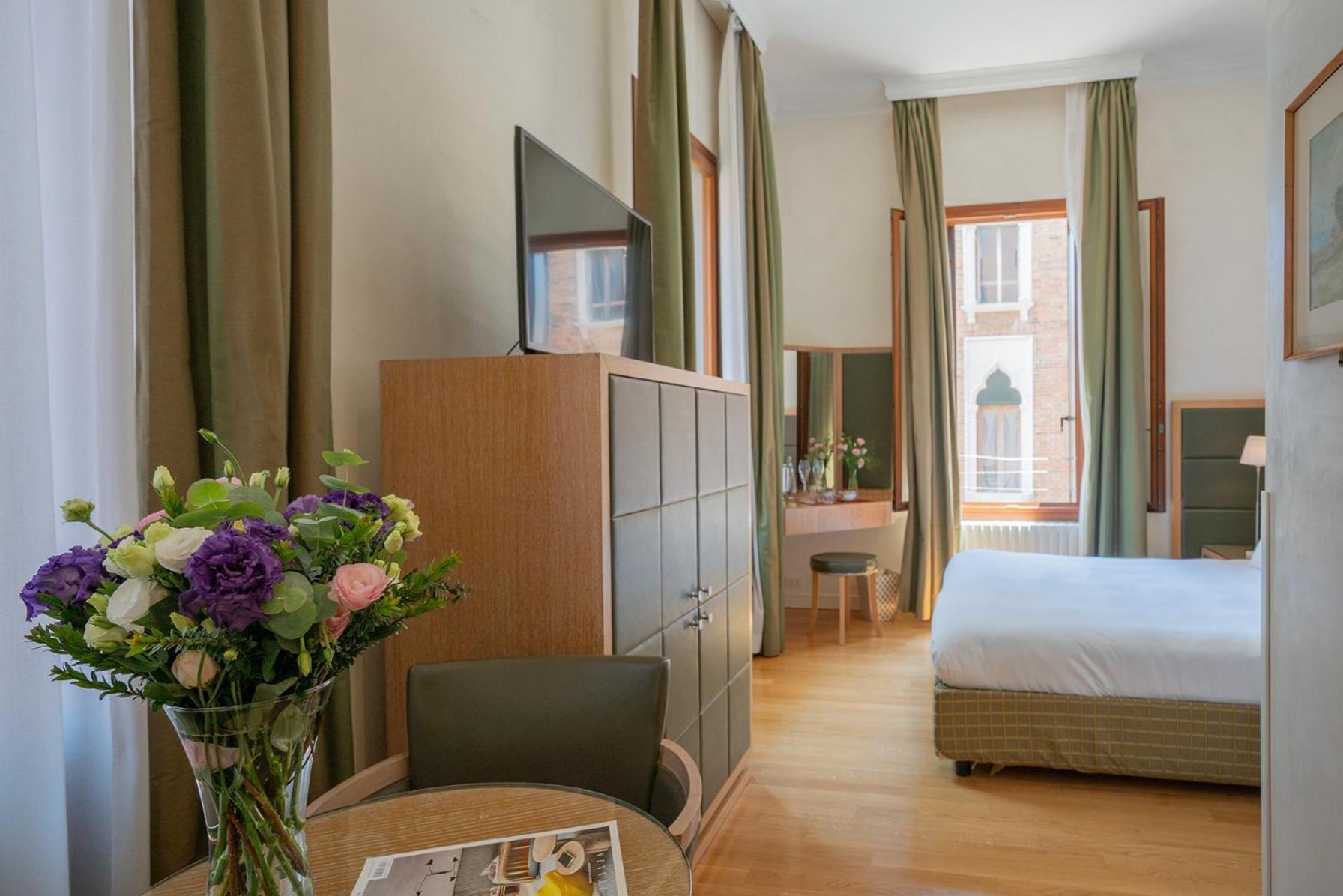 Residenza San Marco " La Padrona" Hotel Venice Luaran gambar